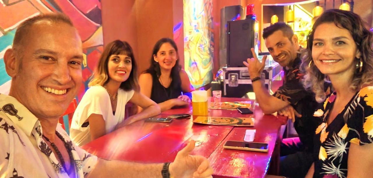 Circo Hostel Asuncion Luaran gambar