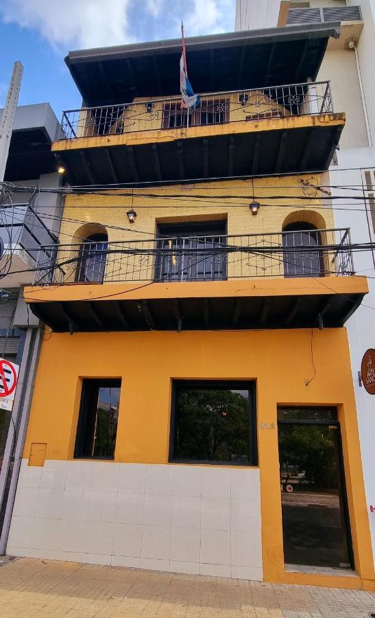 Circo Hostel Asuncion Luaran gambar