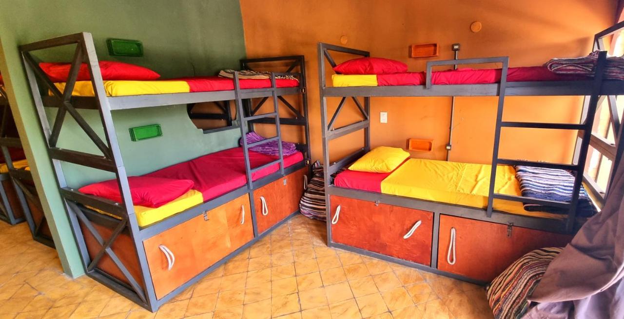 Circo Hostel Asuncion Luaran gambar