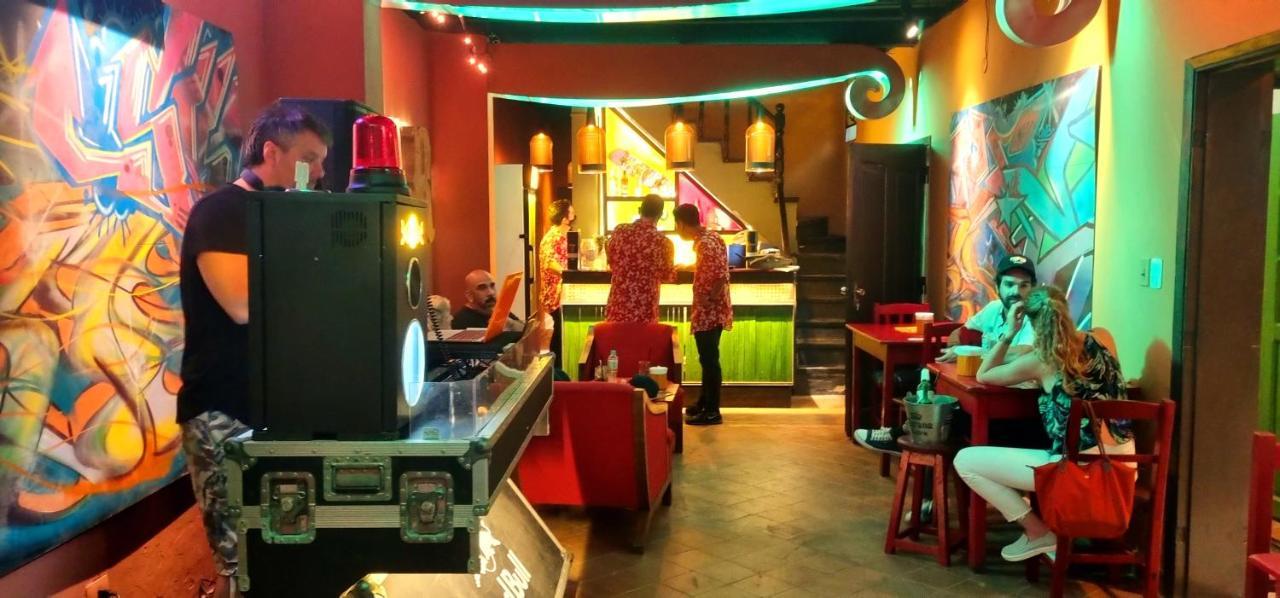 Circo Hostel Asuncion Luaran gambar