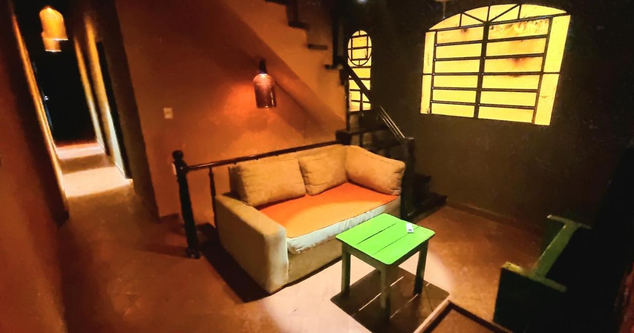 Circo Hostel Asuncion Luaran gambar